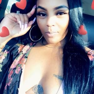 Meet your Posher, Ayanna